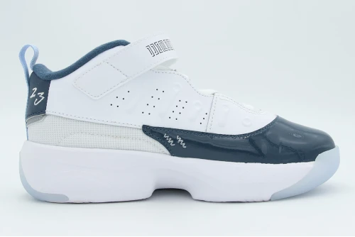 Jordan Max Aura 7 Sneakers (HQ2090 402)