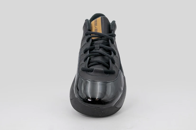 Jordan Max Aura 7 Ανδρικά Sneakers Μαύρα, Χρυσά