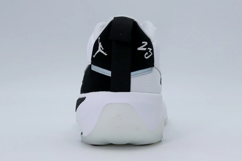 Jordan Max Aura 7 Ανδρικά Sneakers Μαύρα, Λευκά