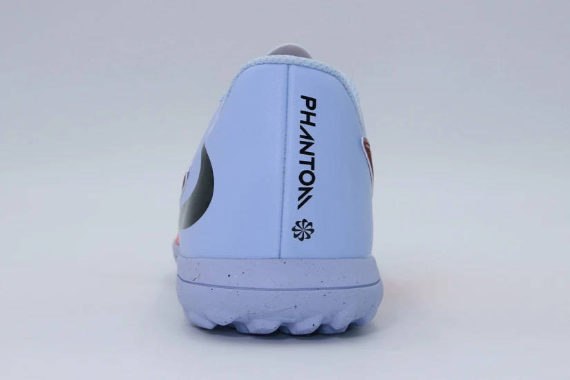 Nike Phantom 6 Low Club Ανδρικά Ποδοσφαιρικά Παπούτσια με Σχάρα