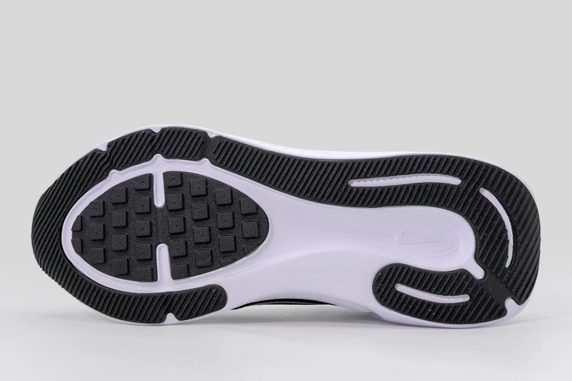 Nike Stellar Ride Αθλητικά Παπούτσια για Τρέξιμο Μαύρα, Λευκά, Ανθρακί