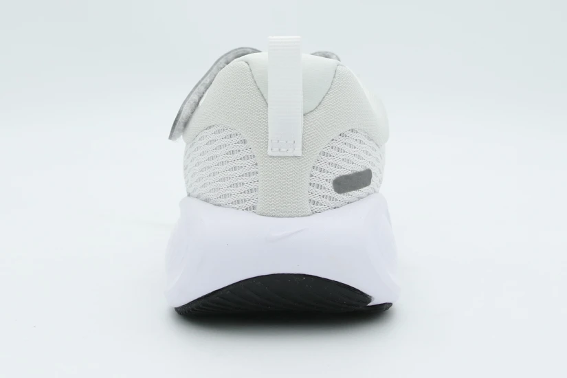 Nike Stellar Ride Παιδικά Αθλητικά Παπούτσια για Τρέξιμο Λευκά, Ασημί