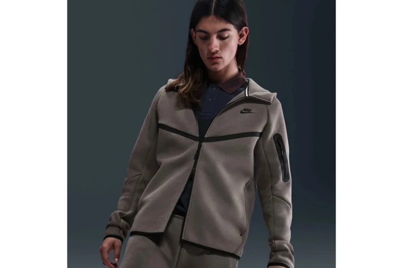 Nike Tech Fleece Windrunner Ανδρική Ζακέτα με Κουκούλα Πουρό, Μαύρη