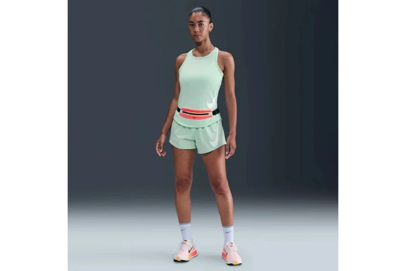Nike Tempo Swoosh Run Dri-FIT Γυναικεία Αμάνικη Μπλούζα