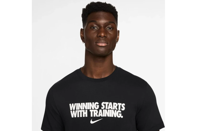 Nike Dri-FIT Winning Ανδρικό Κοντομάνικο T-Shirt Μαύρο