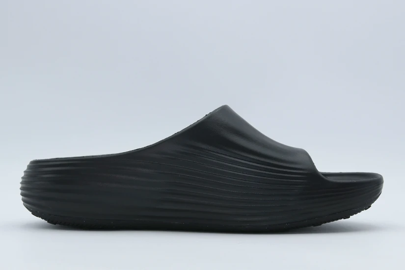Nike ReactX Rejuven8 Ανδρικές Παντόφλες Μαύρες