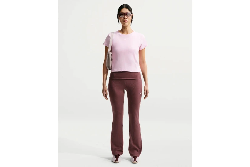 Nike Sportswear Tight Ribbed Γυναικείο Κοντομάνικο T-Shirt Ροζ