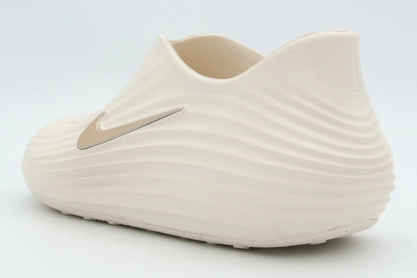 Nike Reactx Rejuven8 Γυναικεία Sneakers Εκρού, Μπεζ