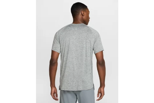 Nike Stride Dri-Fit Adv Running T-Shirt Ανδρικό (HV5203 084)