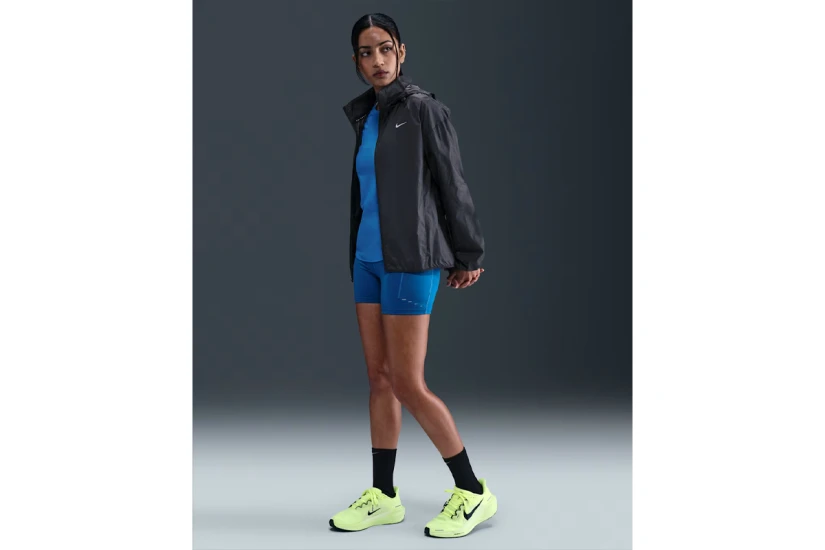 Nike Tempo Repel Γυναικείο Αδιάβροχο Μπουφάν με Κουκούλα Μαύρο