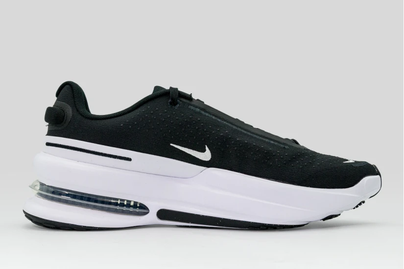 Nike Air Zoom Upturn SC Ανδρικά Sneakers Μαύρα, Λευκά