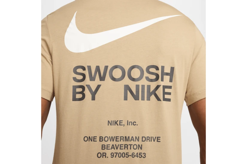 Nike Sportswear Ανδρικό Κοντομάνικο T-Shirt Μπεζ