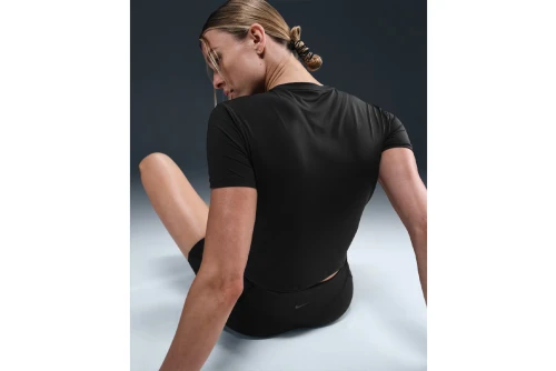 Nike One Classic Dri-Fit Κρουαζέ T-Shirt Γυναικείο (IB9406 010)