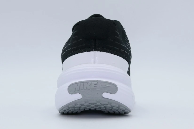 Nike Uplift SC Sneakers Μαύρα, Λευκά