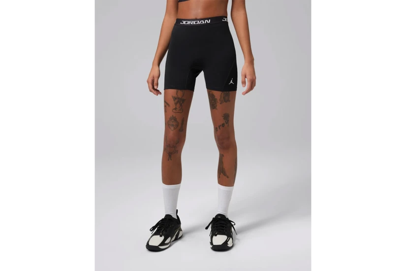 Jordan Sport Essentials Dri-FIT High-Waisted Γυναικείο Κοντό Κολάν Μαύρο, Λευκό