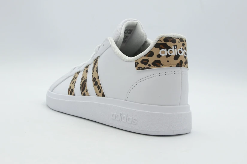 Adidas Performance Grand Court 2.0 Sneakers Λευκά, Μπεζ, Καφέ