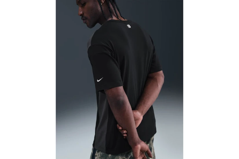 Nike Sportswear Shox Ανδρικό Κοντομάνικο T-Shirt Μαύρο