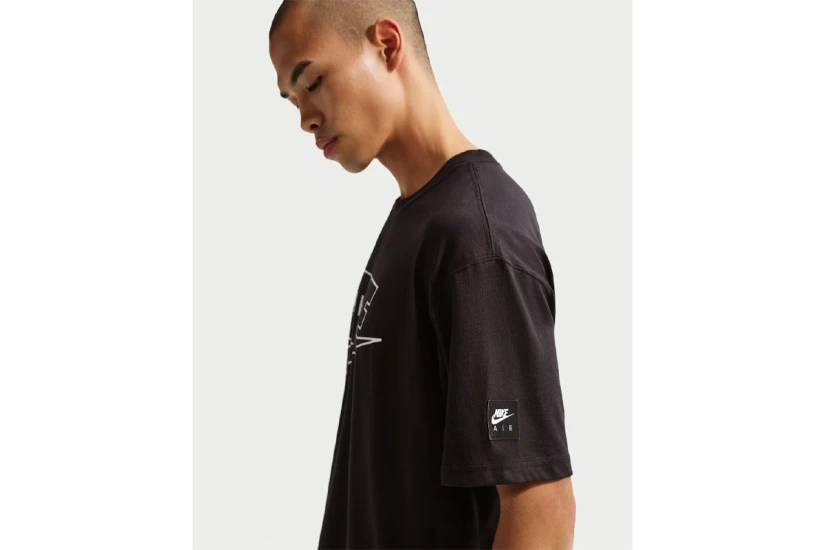 Nike Sportswear Ανδρικό Κοντομάνικο T-Shirt Μαύρο, Λευκό