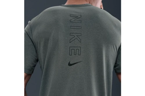 Nike Sportswear City Side Dri-Fit T-Shirt Ανδρικό (IH4288 068)