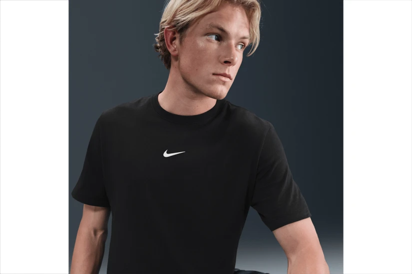 Nike Sportswear Ανδρικό Κοντομάνικο T-Shirt Μαύρο