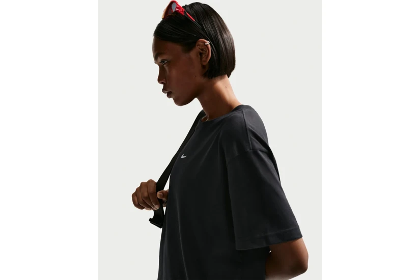 Nike Sportswear Classic Oversized Γυναικείο Κοντομάνικο T-Shirt Μαύρο