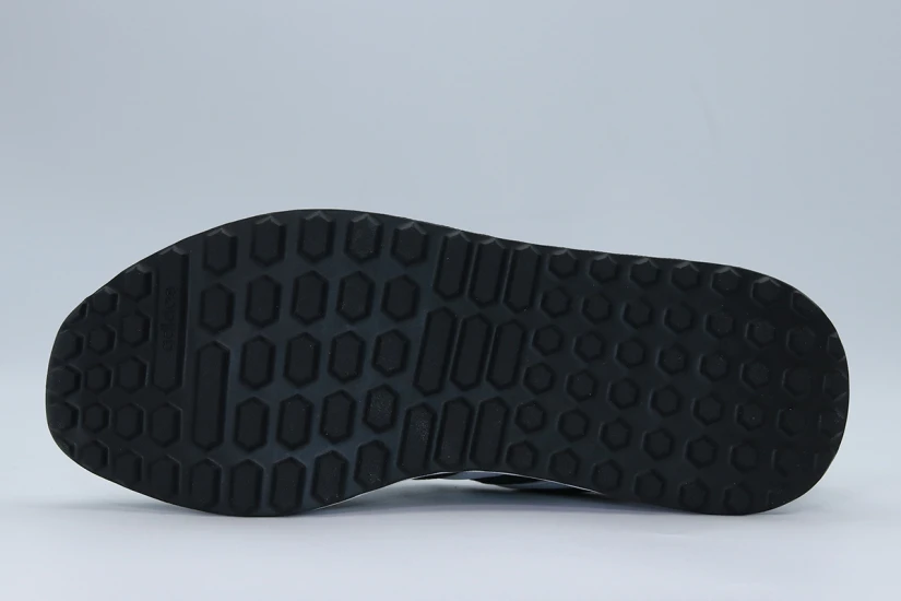 Adidas Performance Run 84 Ανδρικά Sneakers Μαύρα, Λευκά