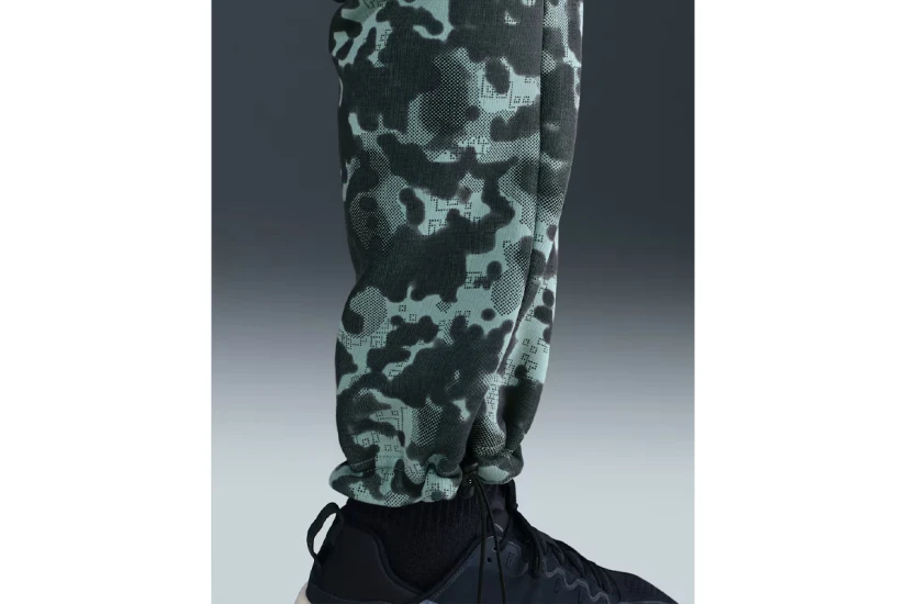 Nike Tech Open-Hem Fleece Camo Ανδρικό Παντελόνι Φόρμας