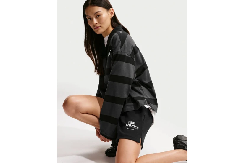 Nike Sportswear Γυναικείο Αθλητικό Σορτς Μαύρο