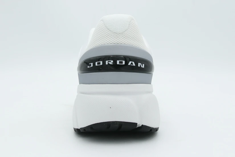 Jordan Trunner Flow Γυναικεία Sneakers Λευκά, Γκρι, Μαύρα
