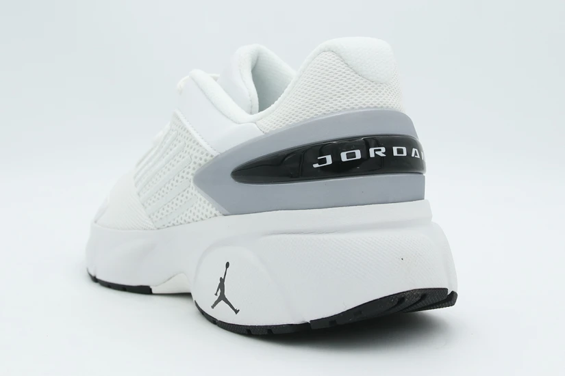 Jordan Trunner Flow Γυναικεία Sneakers Λευκά, Γκρι, Μαύρα