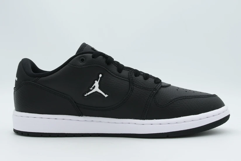 Jordan Court Connect Low Ανδρικά Sneakers Μαύρα, Λευκά