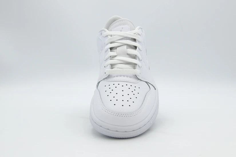 Jordan Court Connect Low Gs (IQ6016 100)