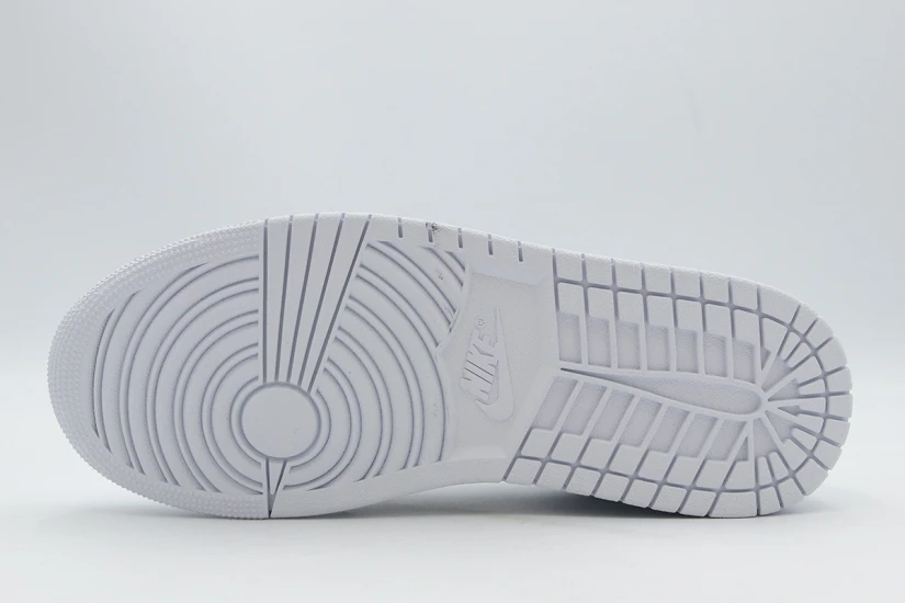 Jordan Court Connect Low Gs (IQ6016 100)
