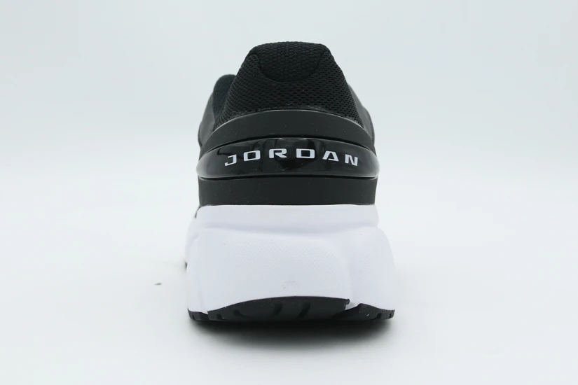Jordan Trunner Flow Γυναικεία Sneakers Μαύρα, Ανθρακί, Λευκά