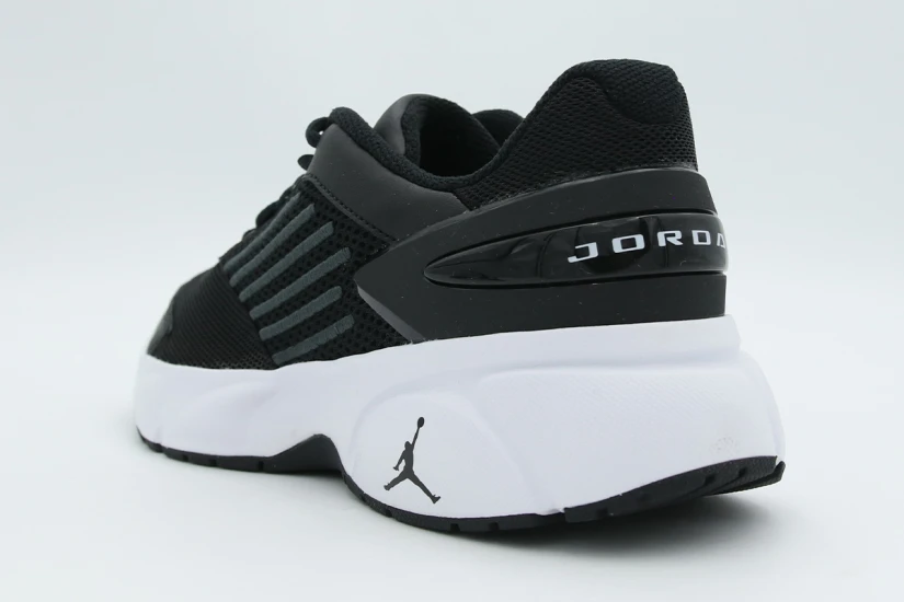 Jordan Trunner Flow Γυναικεία Sneakers Μαύρα, Ανθρακί, Λευκά