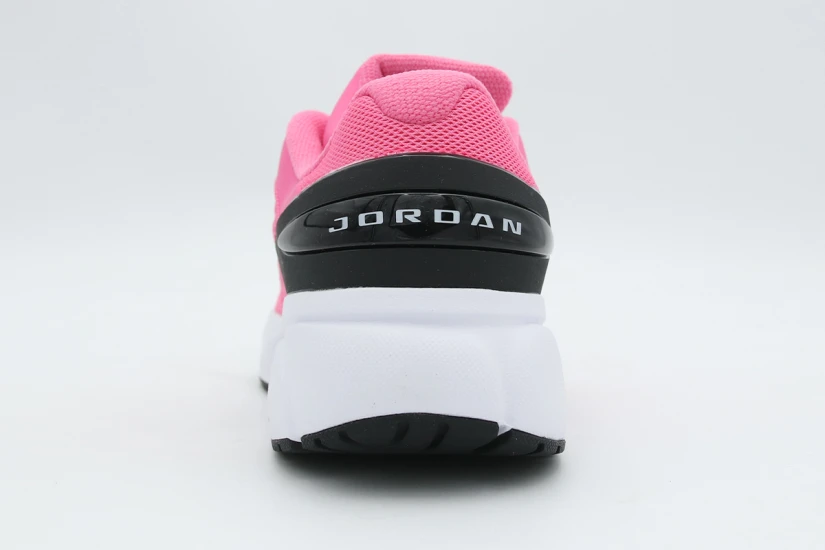 Jordan Trunner Flow Sneakers Φούξια, Μαύρα, Λευκά