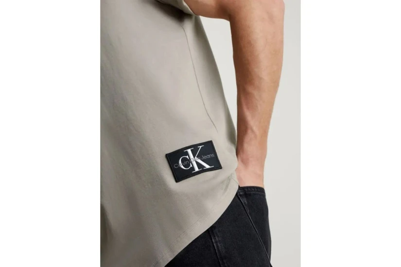 Calvin Klein Cotton Badge Ανδρικό Κοντομάνικο T-Shirt Γκρι