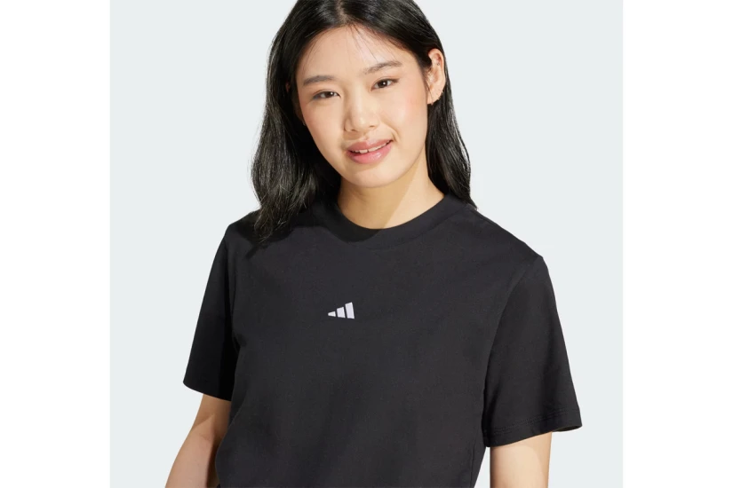 Adidas Essentials Small Logo Γυναικείο Κοντομάνικο T-Shirt