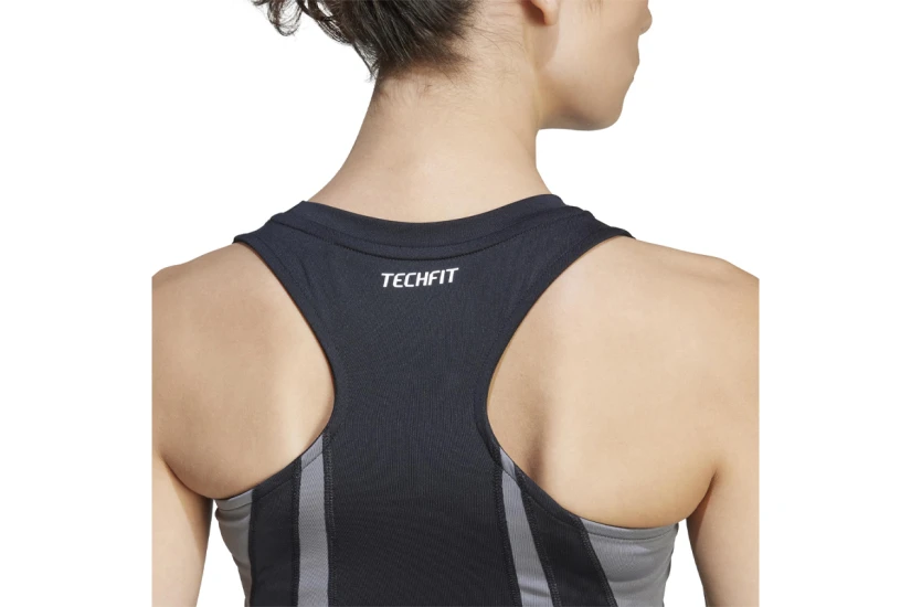 Adidas Techfit Colorblock Γυναικεία Αμάνικη Μπλούζα Μαύρη, Γκρι