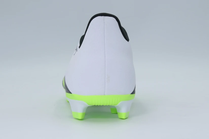 Adidas Predator Club Ανδρικά Ποδοσφαιρικά Παπούτσια με Τάπες