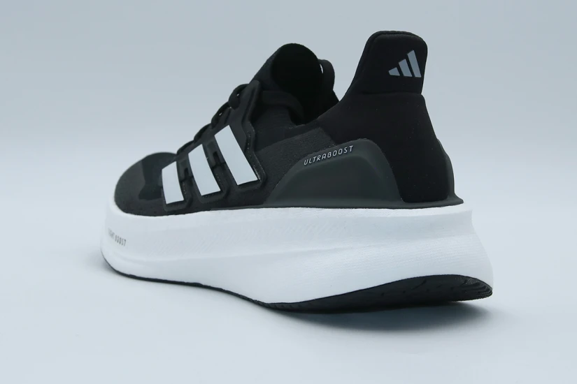 Adidas Ultraboost 5 Αθλητικά Παπούτσια για Τρέξιμο Μαύρα, Λευκά