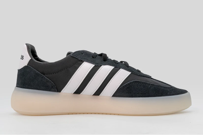 Adidas Barreda Decode Ανδρικά Sneakers Μαύρα, Λευκά, Εκρού