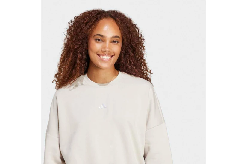 Adidas Essentials Feelcozy Γυναικεία Μπλούζα με Λαιμόκοψη Εκρού