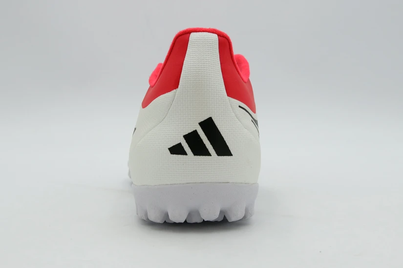 Adidas Performance Predator Club Turf Ανδρικά Ποδοσφαιρικά Παπούτσια με Σχάρα Κοραλλί, Λευκά, Ανθρακί