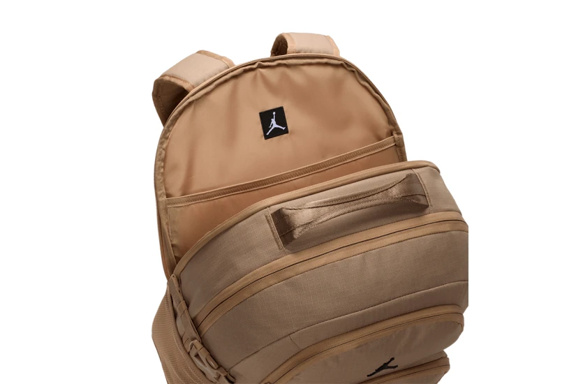 Jordan Blacktop Backpack Μπεζ 25L