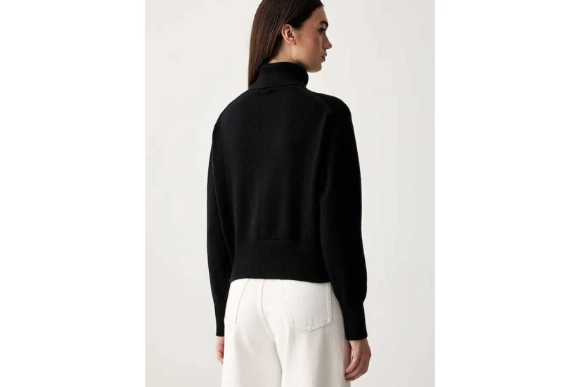 Calvin Klein Ls Logo Tneck Pullover (LV047H329G UB1)