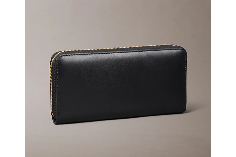 Calvin Klein Monogram Hardware Γυναικείο Πορτοφόλι Μαύρο