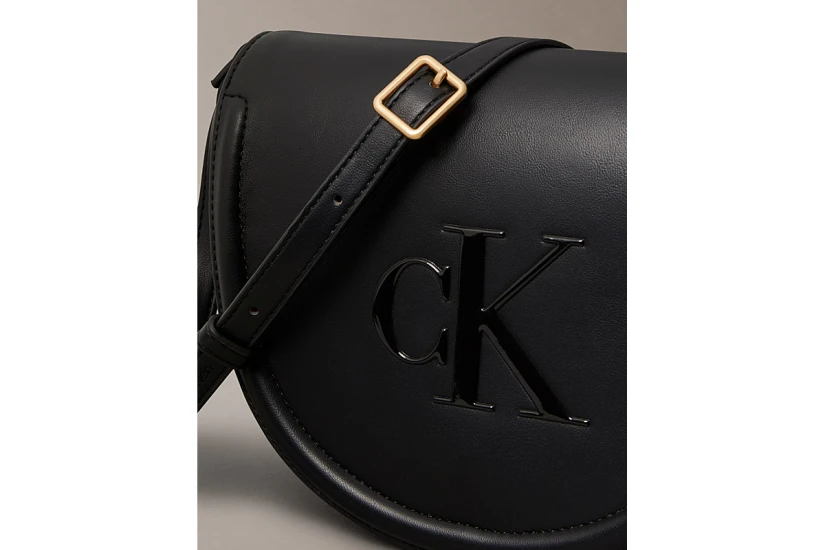 Calvin Klein Embossed Monogram Logo Τσάντα Ώμου - Χειρός Μαύρη