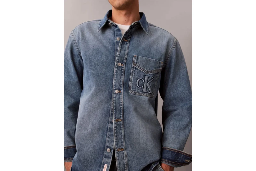 Calvin Klein Medallion Embossed Logo Pkt Over (LV04RH783G 8WY)