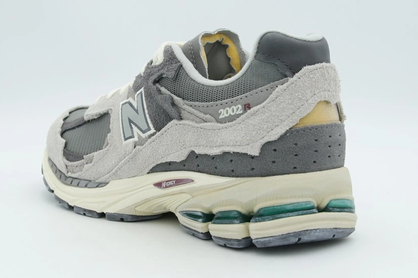 New Balance 2002R Ανδρικά Sneakers Γκρι, Γκρι Σκούρο, Εκρού